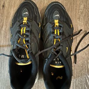 Nike Air Max - drak grey and yellow